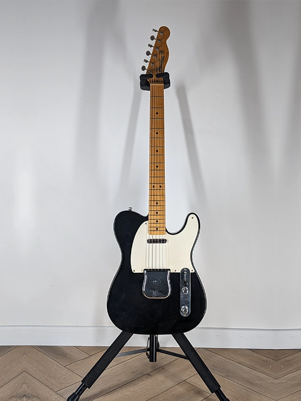 Fender Telecaster American Vintage RI52 en location backline dans les Alpes-Maritimes et en région PACA pour concerts et tournées