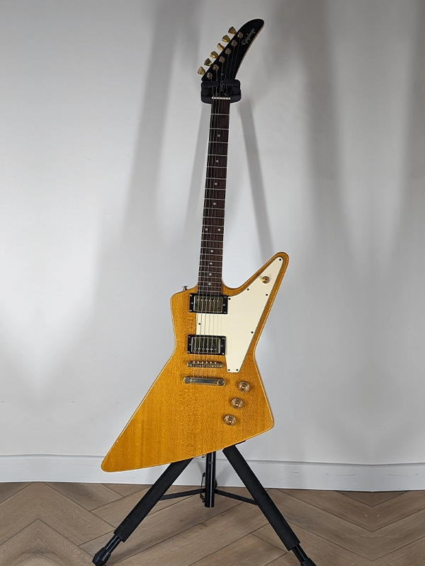 Epiphone Explorer Korina 1999 fabriquée en Corée, équipée de micros Seymour Duncan, en location backline en région PACA