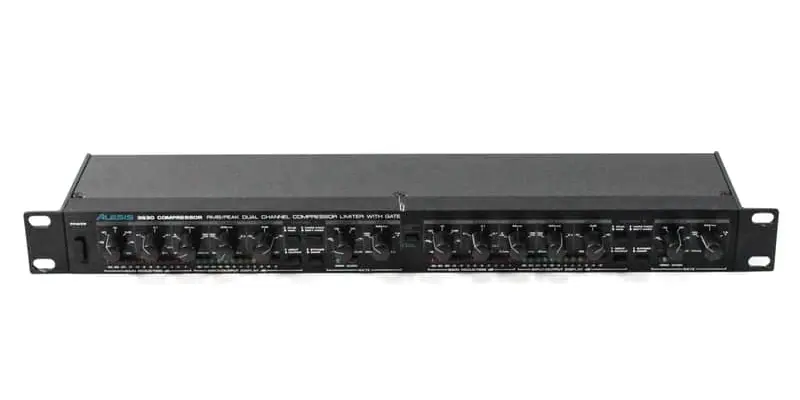 Alesis 3630 effet sidechain French Touch location Aix-en-Provence Bouches-du-Rhône