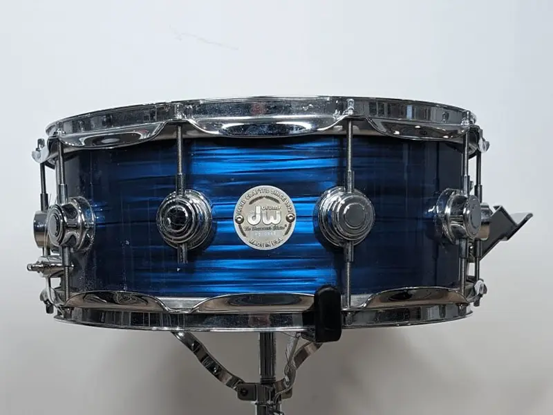 Caisse claire DW Collector’s 10 plis érable 14x5 en location backline à Cannes, Nice et Monaco