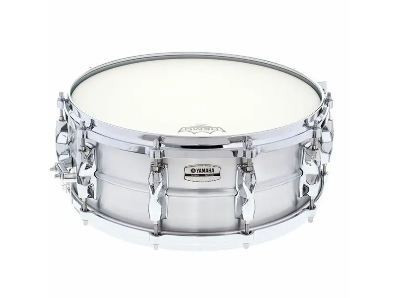 Caisse claire Yamaha Recording Aluminium 14x5 Made in Japan en location backline à Saint-Tropez, Menton et Digne-les-Bains